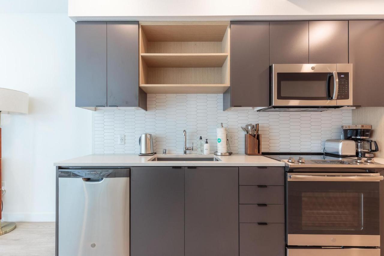 Studio Apartment In Vancouver Dış mekan fotoğraf